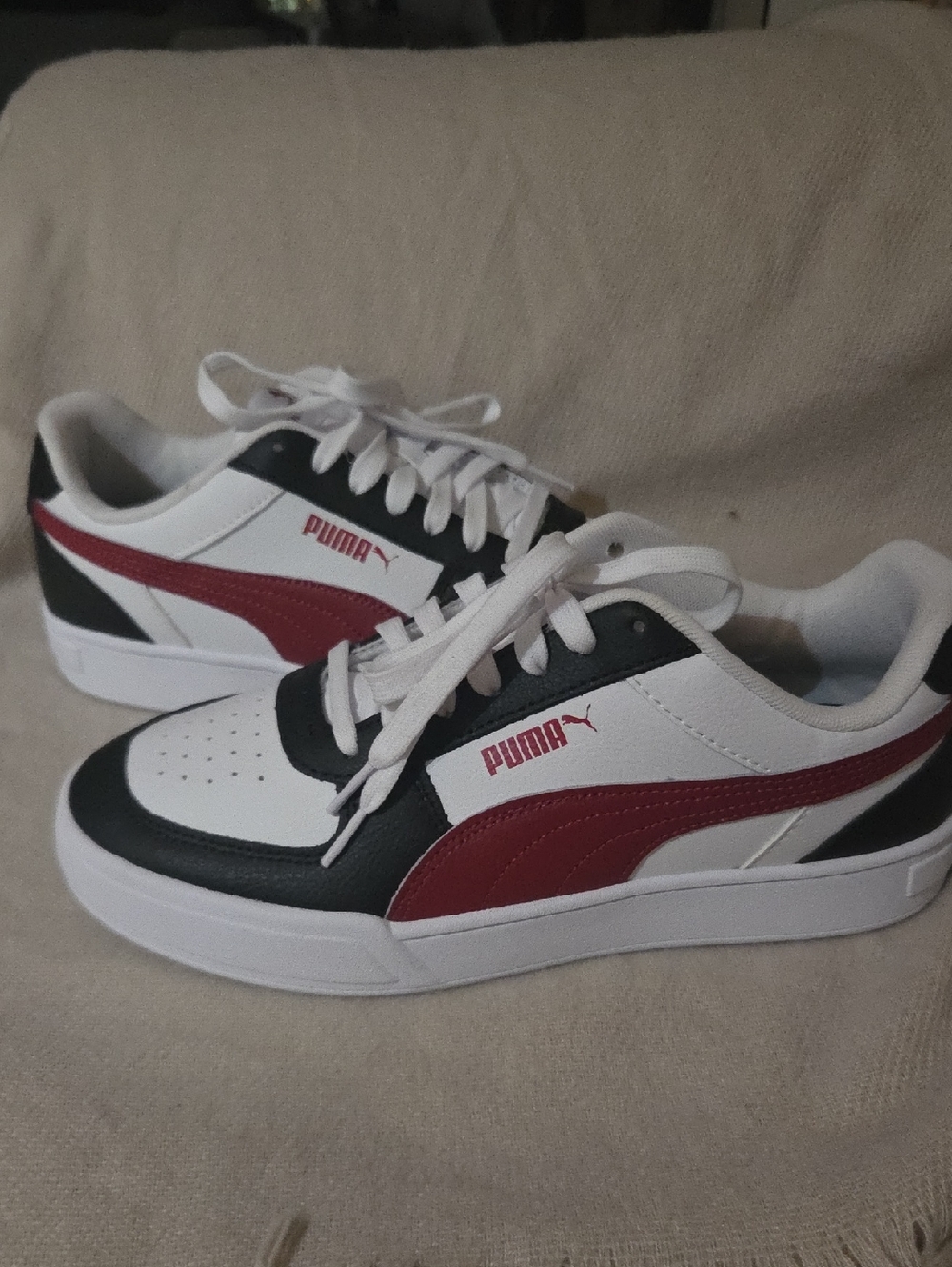 Puma White Black Red Low-Top Court Sneakers